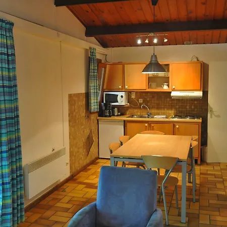 Village De D'oignies 3*